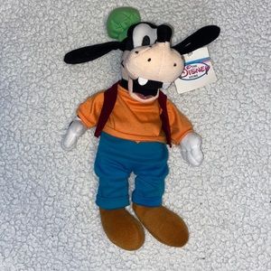The Disney Store, vintage new Goofy
